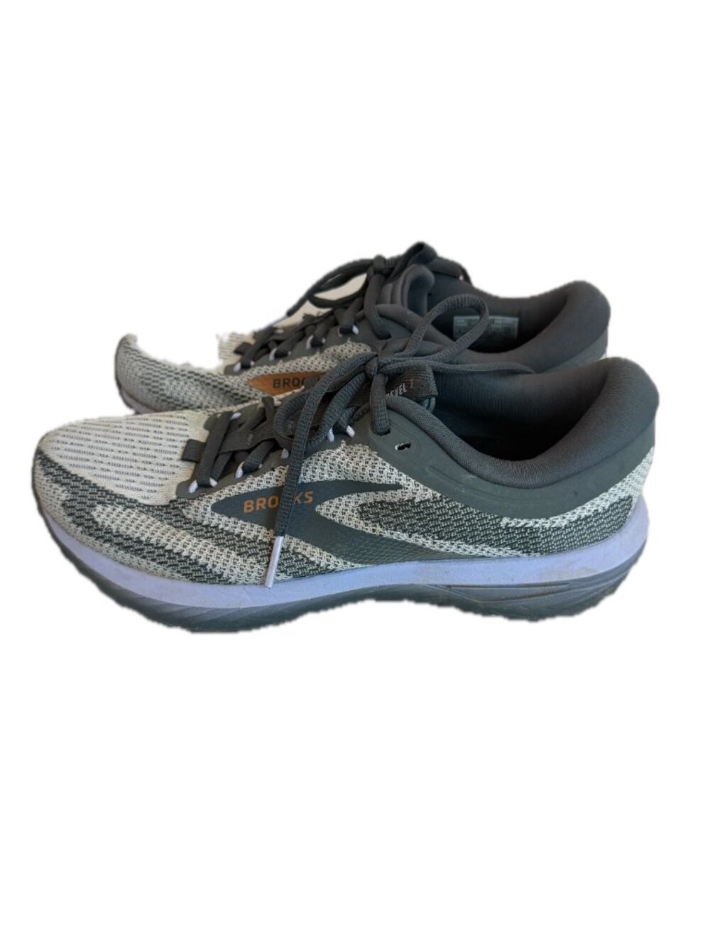 Brooks Grey Knit Running Shoes Sneakers Revel 7 Athletic Lace Size 8 Women's - Picture 3 of 13